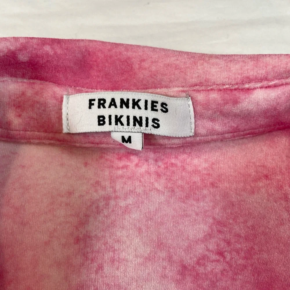 Frankies Bikinies Pink Tie Dye Button Up Shirt Bathing Suit Cover up Size Medium
